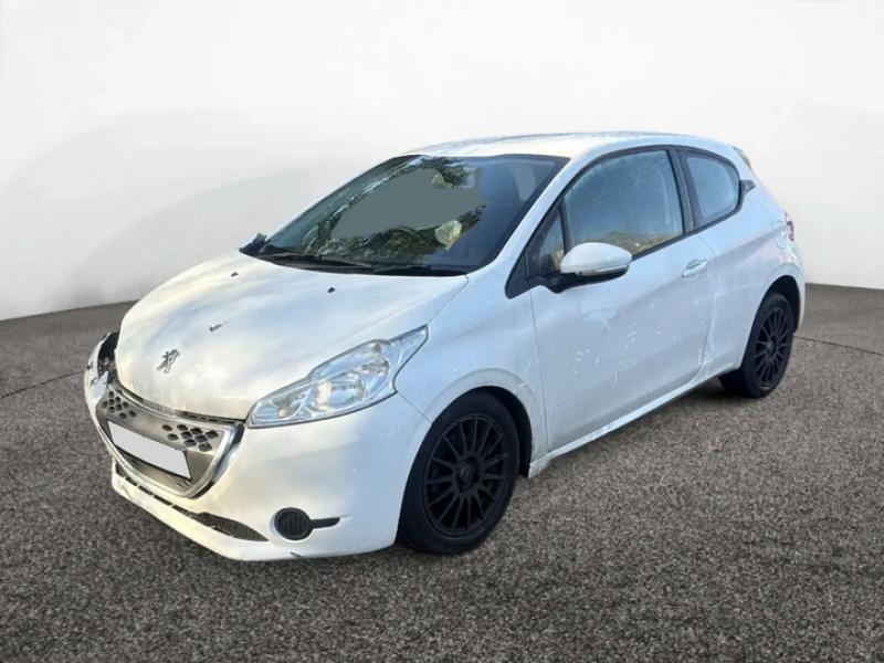 2012 Peugeot 208 Access Plus E-hdi s-a 1398cc Turbo Diesel Semi Automatic 5 Speed Hatchback