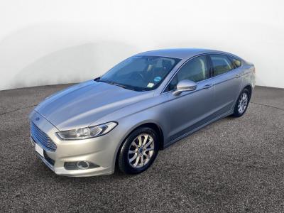 Image of 2015 Ford Mondeo Zetec Econetic Tdci 1997cc Turbo Diesel Manual 6 Speed Hatchback