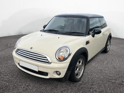 Image of 2009 Mini Cooper Auto 1598cc Petrol Automatic 6 Speed Hatchback