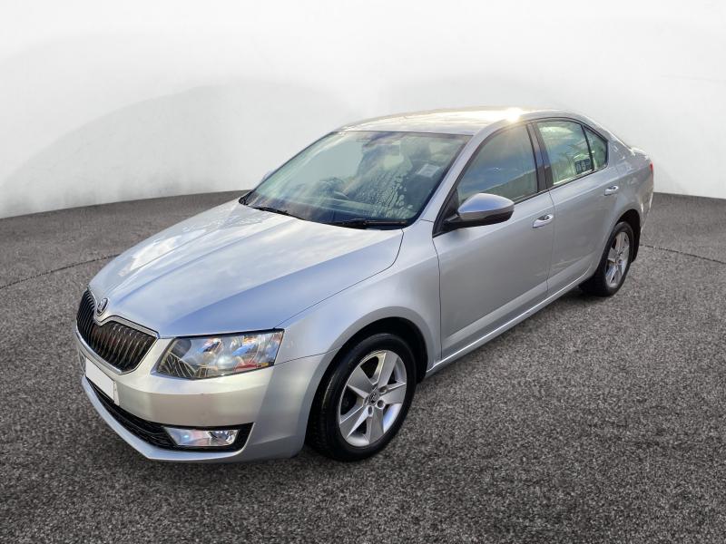 2015 Skoda Octavia se tdi cr s-a 1598cc Turbo Diesel Semi Automatic 7 Speed Hatchback
