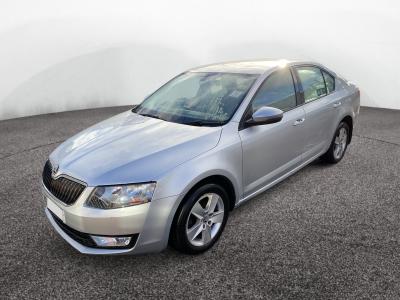Image of 2015 Skoda Octavia se tdi cr s-a 1598cc Turbo Diesel Semi Automatic 7 Speed Hatchback
