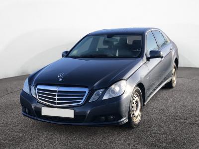 Image of 2010 Mercedes-benz E220 Blueef-cy se cdi a 2143cc Turbo Diesel Automatic 5 Speed Saloon