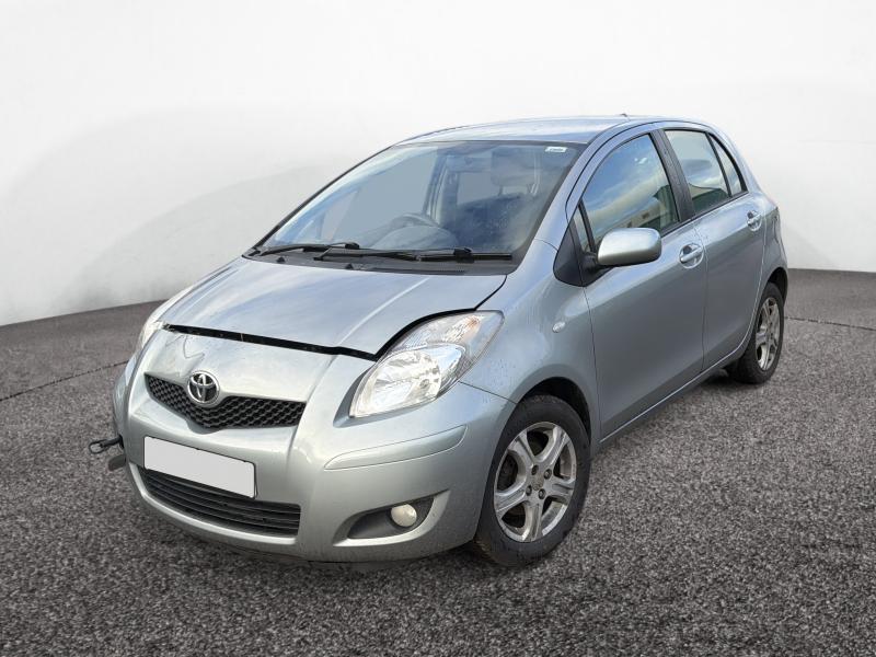 2011 Toyota Yaris tr Vvt-i s-a 1329cc Petrol Semi Automatic 6 Speed Hatchback
