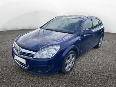 Image of 2008 Vauxhall Astra Club a 1796cc Petrol Automatic 4 Speed Hatchback
