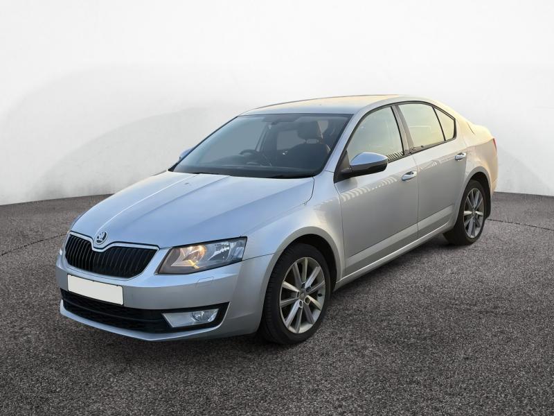 2014 Skoda Octavia Elegance tdi cr s-a 1598cc Turbo Diesel Semi Automatic 7 Speed Hatchback
