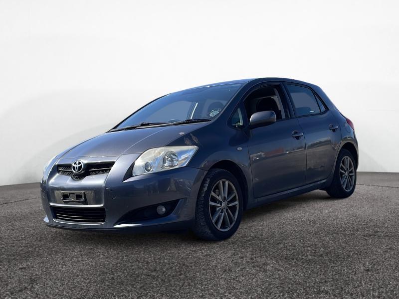 2009 Toyota Auris tr Valvematic s-a 1598cc Petrol Semi Automatic 6 Speed Hatchback