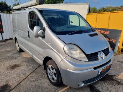 Image of 2011 Renault Trafic Sl27 Sport Dci S/r 1996cc Turbo Diesel Manual 6 Speed 6 Panel Van