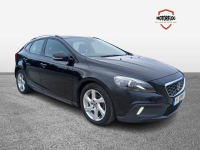 Image of 2015 VOLVO V40 D2 CROSS COUNTRY LUX NAV 1560cc TURBO DIESEL MANUAL 5 DOOR HATCHBACK
