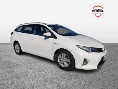 Image of 2014 TOYOTA AURIS VVT-I ICON 1797cc PETROL/ELECTRIC CVT 5 DOOR ESTATE