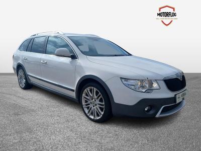 Image of 2013 SKODA SUPERB OUTDOOR TDI CR DSG 1968cc TURBO DIESEL SEMI AUTO 5 DOOR ESTATE