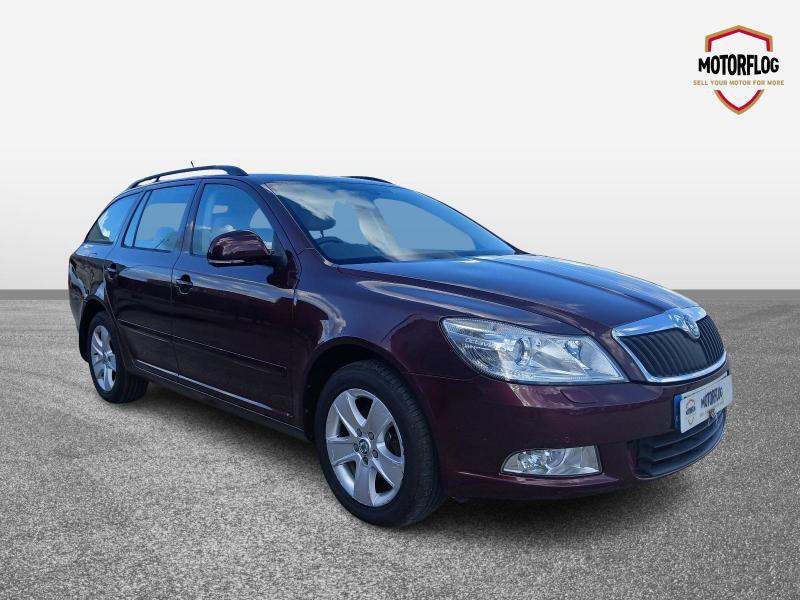 2013 SKODA OCTAVIA ELEGANCE TDI CR DSG 1598cc TURBO DIESEL SEMI AUTO 5 DOOR ESTATE