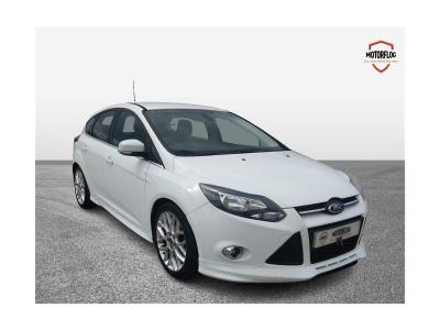 Image of 2013 FORD FOCUS ZETEC S 1596cc PETROL AUTOMATIC 5 DOOR HATCHBACK