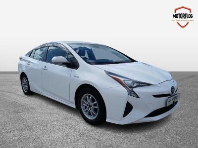 Image of 2016 Toyota Prius Import E 1798cc Petrol/electric Cvt 1 Speed 1 Hatchback