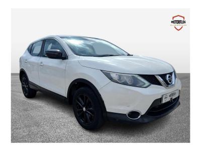 Image of 2015 NISSAN QASHQAI ACENTA DIG-T SMART VISION XTRO 1197cc TURBO PETROL CVT 5 DOOR HATCHBACK