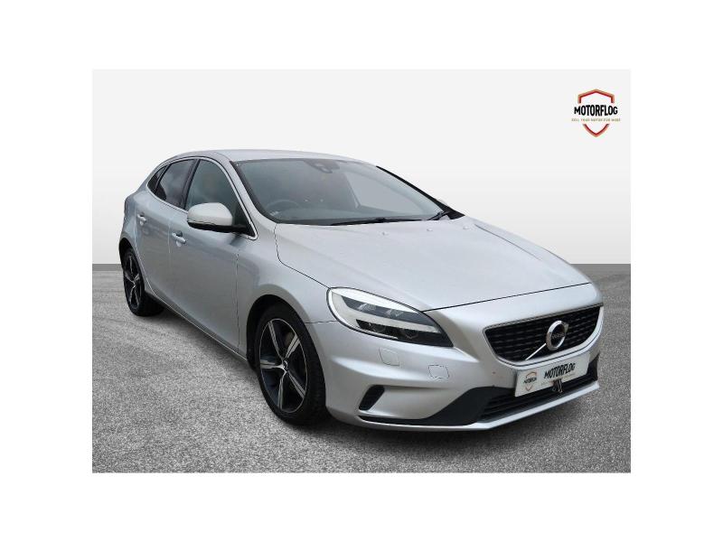 2017 VOLVO V40 D2 R-DESIGN NAV PLUS 1969cc TURBO DIESEL AUTOMATIC 5 DOOR HATCHBACK