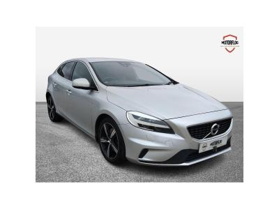 Image of 2017 VOLVO V40 D2 R-DESIGN NAV PLUS 1969cc TURBO DIESEL AUTOMATIC 5 DOOR HATCHBACK