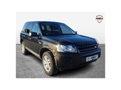 Image of 2013 LAND ROVER FREELANDER TD4 BLACK AND WHITE 2179cc TURBO DIESEL AUTOMATIC 5 DOOR ESTATE