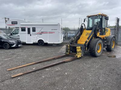 Image of 2009 JCB 416 Loading Shovel for Lifting Cars