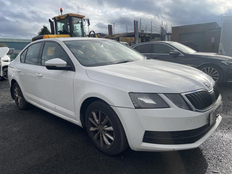2018 Skoda Octavia S Tdi 1598cc Turbo Diesel Manual 5 Speed 5 Hatchback