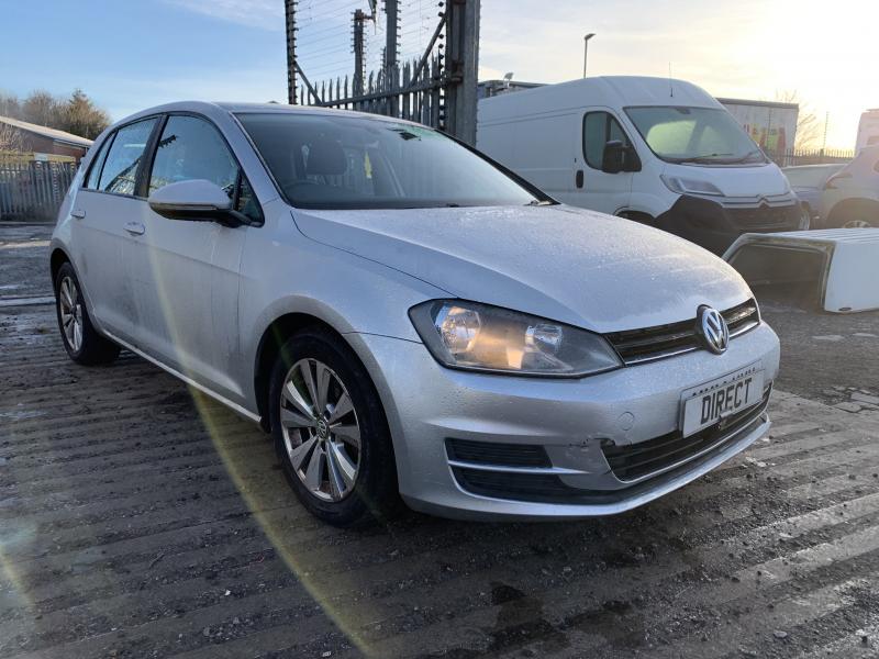 2014 Volkswagen Golf Se Tdi Bluemotion Technology 1598cc Turbo Diesel Manual 5 Speed 5 Hatchback