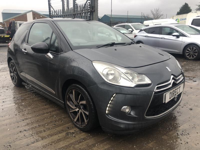 2015 Ds 3 Bluehdi Dstyle Nav S/s 1560cc Turbo Diesel Manual 5 Speed 5 Hatchback