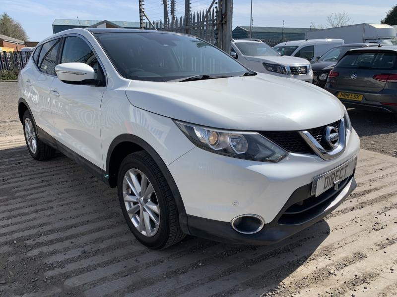 2014 Nissan Qashqai Acenta Premium Dig-t 1197cc Turbo Petrol Manual 6 Speed 6 Hatchback
