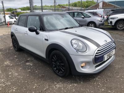 Image of 2014 MINI COOPER D 1496cc DIESEL 5 Door Manual 6 Speed 6 Hatchback