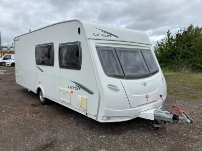 Image of 2011 LUNAR LEXON 570 CARAVAN