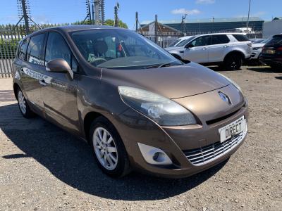 Image of 2010 Renault Grand Scenic Privilege Tomtom Dci 1461cc Turbo Diesel Manual 6 Speed 6 Mpv