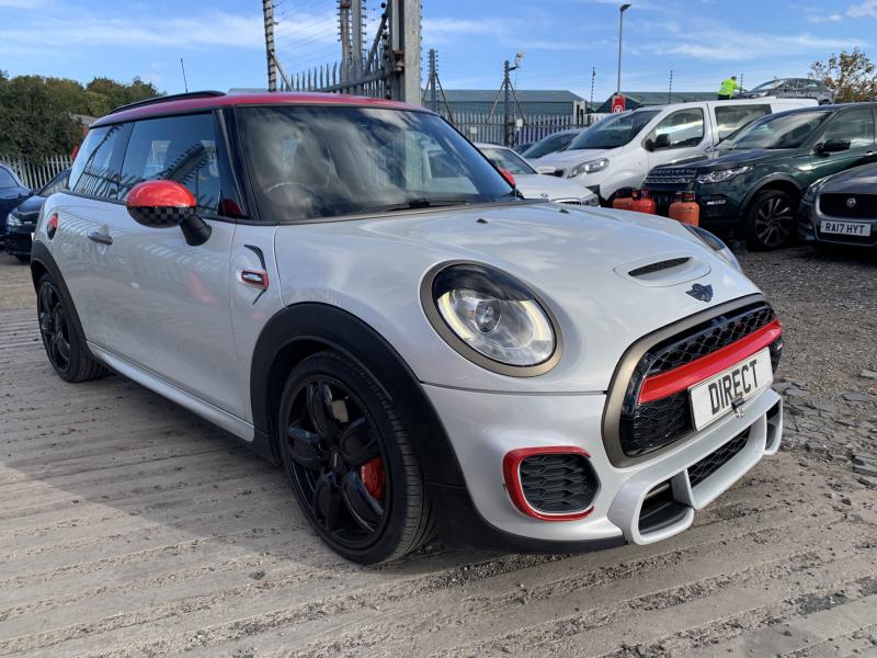 2015 Mini Hatch John Cooper Works 1998cc Turbo Petrol Manual 6 Speed 6 Hatchback