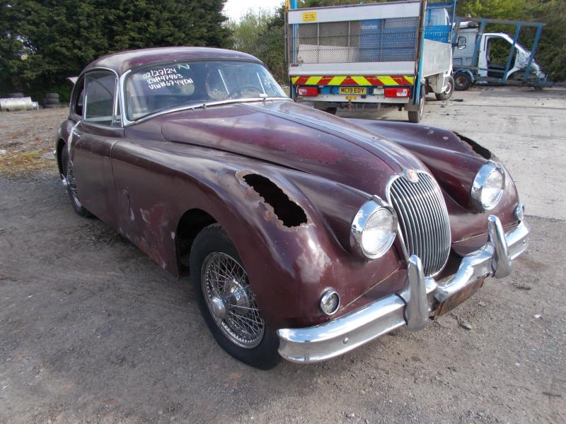 JAGUAR XK150 COUPE 38