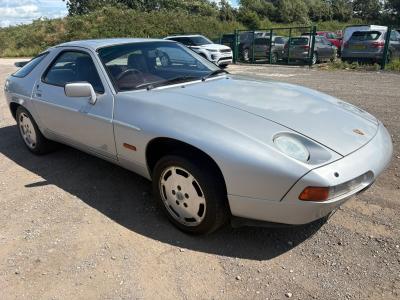 1988 Porsche 928 S Srs 4
