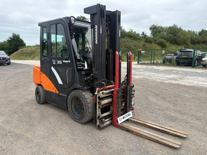 Doosan D35C-7 Forklift Truck