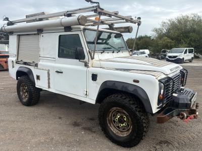 Image of 2014 Land Rover Defender 110 Td Hard Top 2198cc Turbo Diesel Manual 6 Speed 6 Panel Van