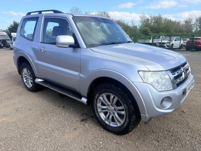 Image of 2012 Mitsubishi Shogun Di-d 4work Sg2 3200cc Turbo Diesel Manual 5 Speed 5 Panel Van