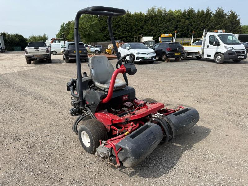 Toros Greens Master Triflex Mower