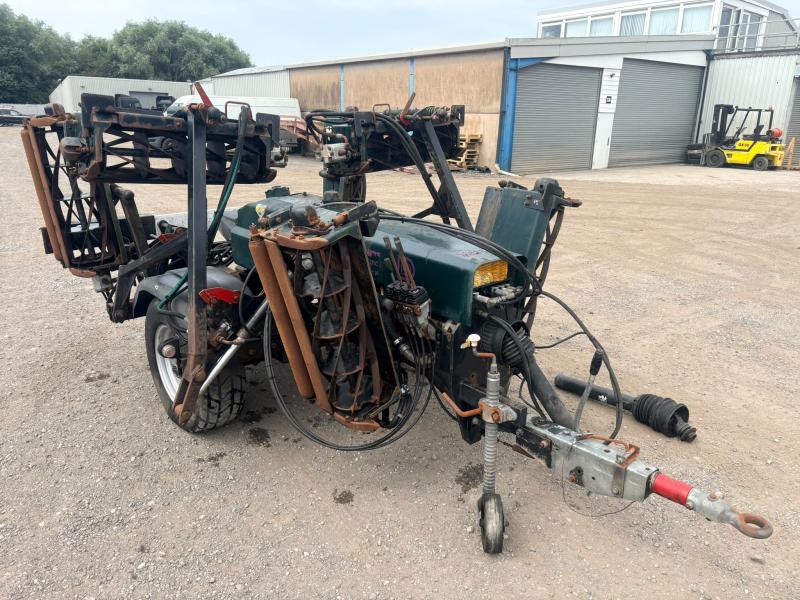 7 GANG MOWER - RANSOMES MM83