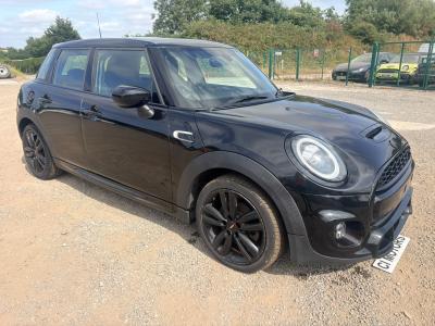 Image of 2019 Mini Hatch Cooper S Sport 1998cc Turbo Petrol Semi Auto 7 Speed 7 Hatchback