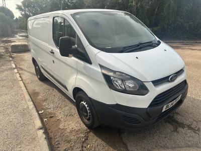 Image of 2014 Ford Transit Custom 290 Lr P/v 2198cc Turbo Diesel Manual 6 Speed 6 Panel Van