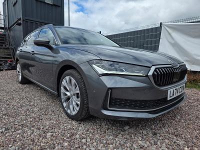 Image of 2024 Skoda Superb Se L Tsi Dsg 1498cc Turbo Petrol Semi Auto 7 Speed 7 Estate