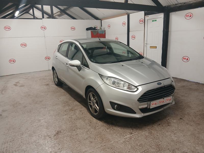 2013 Ford Fiesta Zetec Tdci 1499cc Turbo Diesel Manual 5 Speed 5 Hatchback