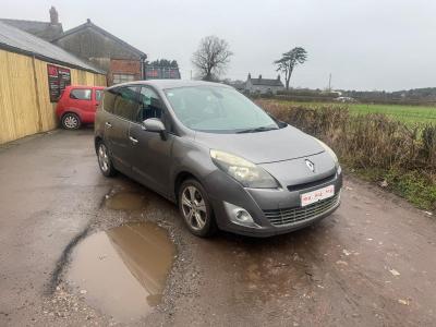 Image of 2011 Renault Grand Scenic Dynamique Tomtom Energy Dci S/s 1598cc Turbo Diesel Manual 6 Speed 6 Mpv
