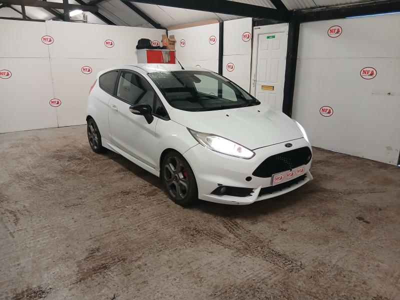 2017 Ford Fiesta St-3 1596cc Turbo Petrol Manual 6 Speed 6 Hatchback