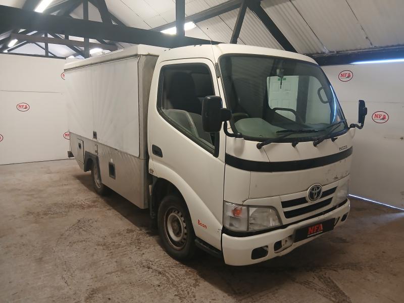 2010 Toyota Dyna 300 D-4d Swb Cc 2982cc Turbo Diesel Manual 5 Speed 5 Chassis Cab JIFFEY VAN