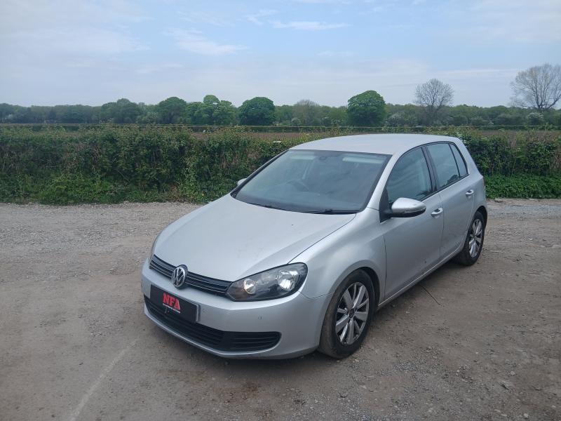 2012 Volkswagen Golf Match Tdi Bluemotion Technology 1598cc Turbo Diesel Manual 5 Speed 5 Hatchback