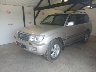 Image of 2003 Toyota Land Cruiser Amazon Td 4164cc Turbo Diesel Automatic 4 Speed 4 Estate