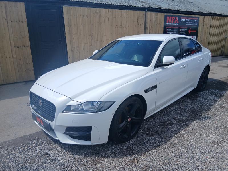 2015 Jaguar Xf R-sport 1999cc Turbo Diesel Automatic 8 Speed 8 Saloon