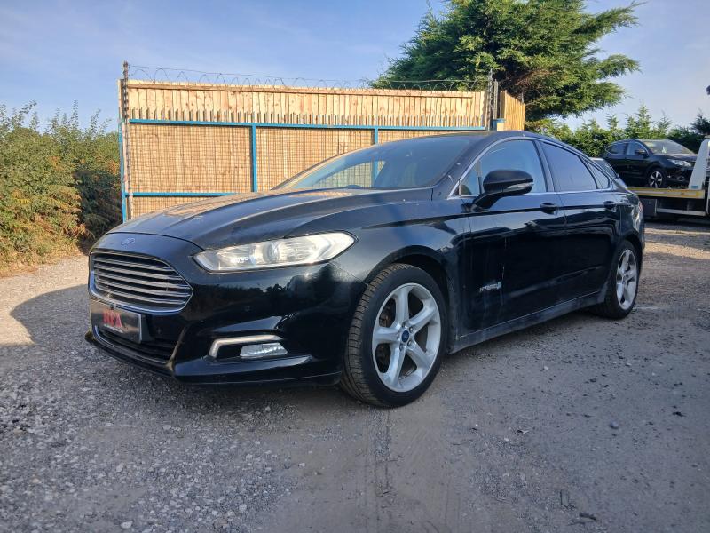 2019 Ford Mondeo Titanium Edition Hev 1999cc Petrol/electric Automatic 6 Speed 6 Saloon