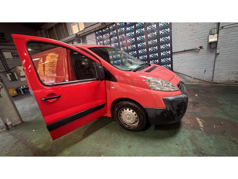 2014 Peugeot Expert Hdi 1200 L2h1 1560cc Turbo Diesel Manual 5 Speed 5 Panel Van