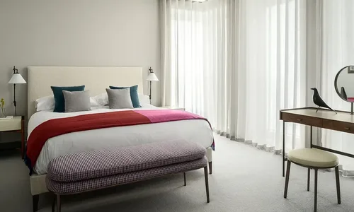 Blinds & Curtains